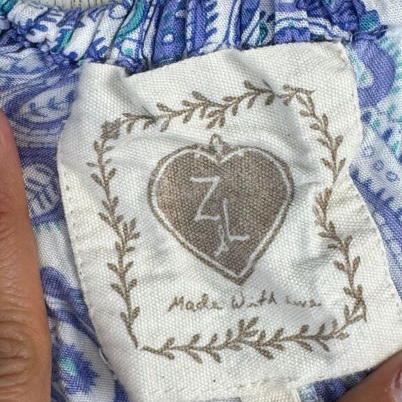 Paisley print button pearls purple maxi Skirt with a front slit size small - Picture 8 of 12